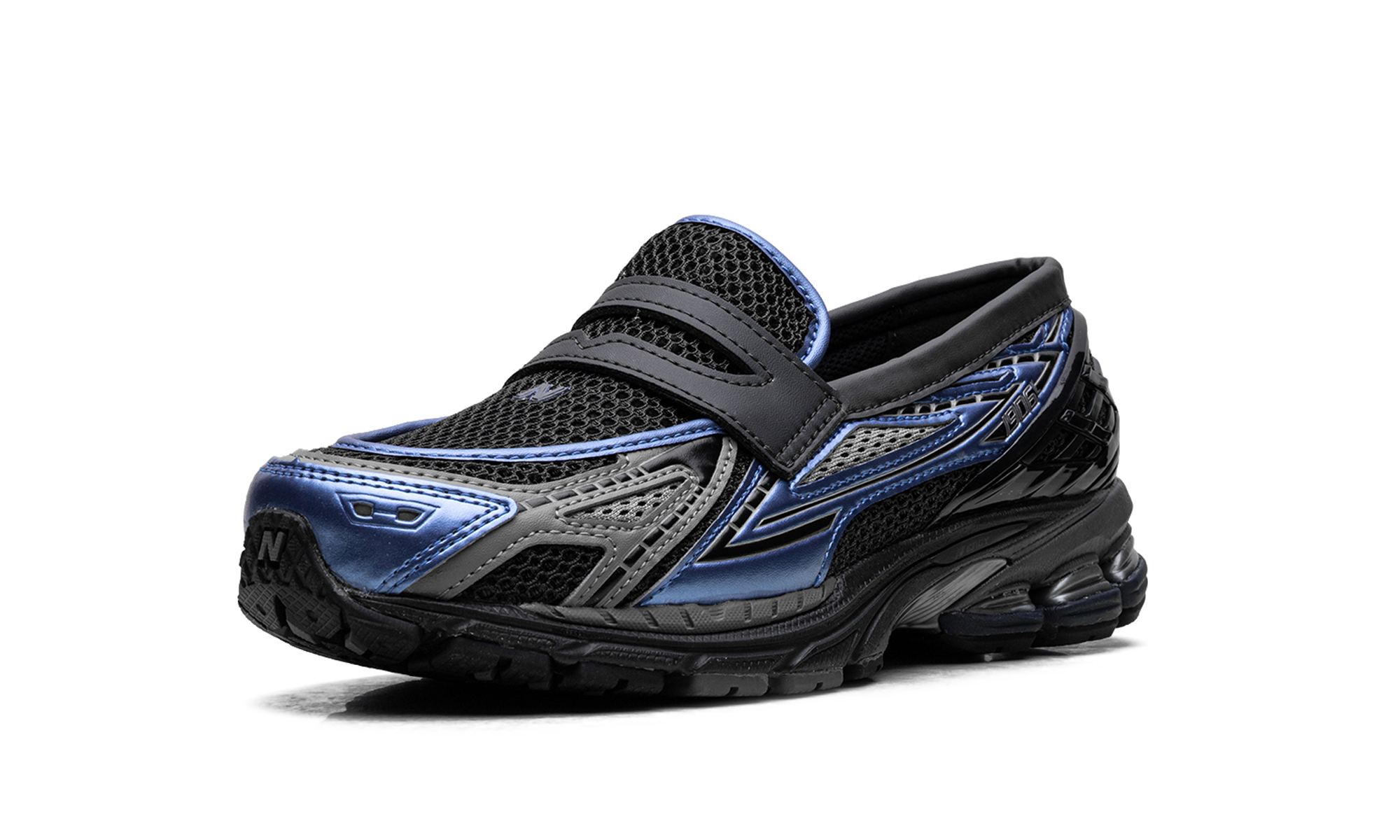 1906L "Black Cement / Blue Gemstone" U1906LAR