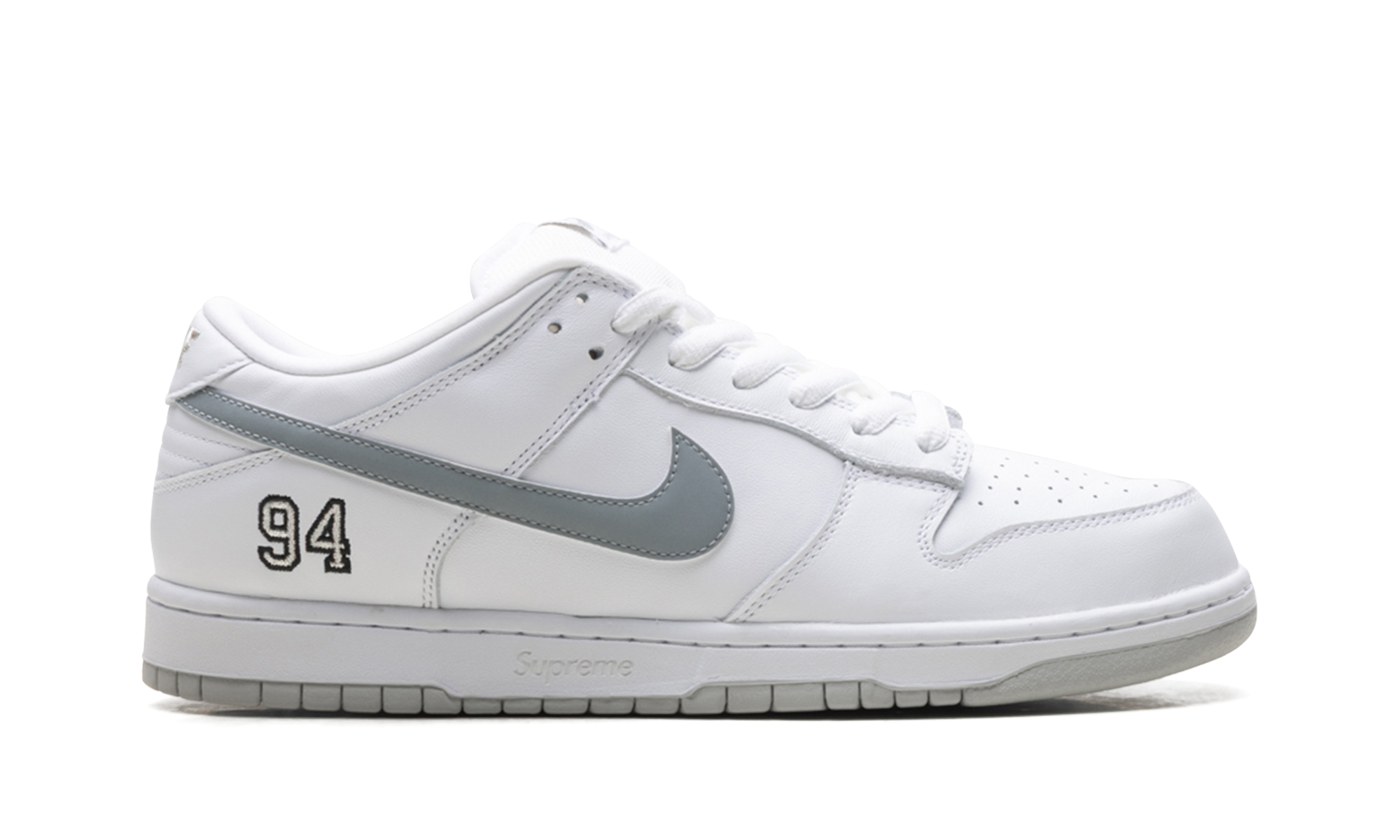 SB Dunk Low "Supreme - White" HQ8487 100